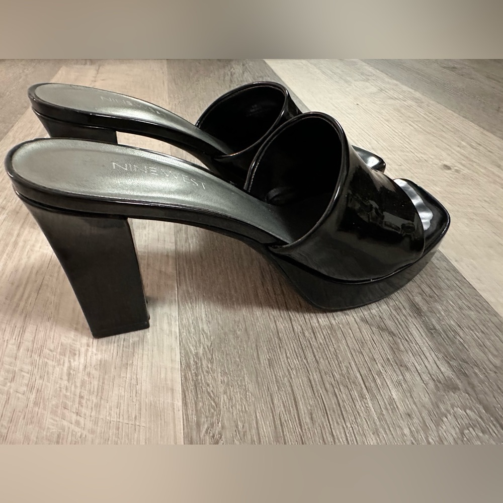 NINE WEST Black platform heels 8.5